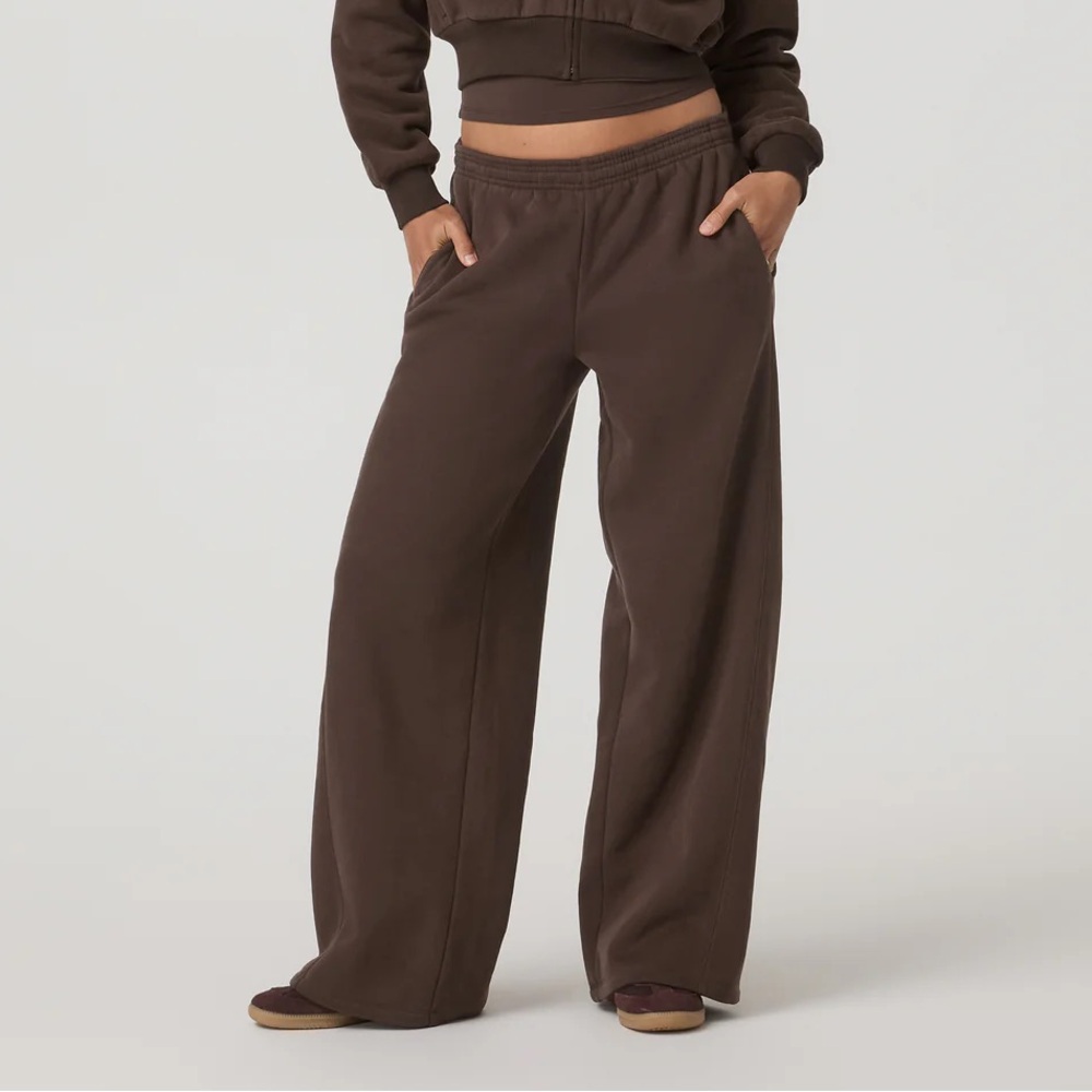Vuori Women's Restore Wideleg Sweatpants Java BNWT
